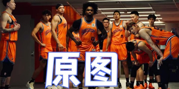 乐鱼leyu平台-上海队海报引发争议！卢伟表扬2人打破质疑，王博回应,洛夫顿复出