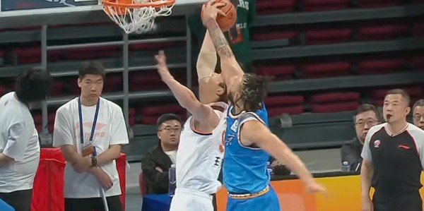 乐鱼leyu-CBA排名又乱了！北京男篮前四危险，广东双杀卫冕冠军，暂回第三